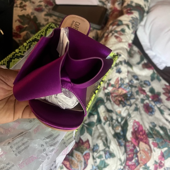 Cape Robbin Bow Heels Sz 6 - Picture 5 of 6